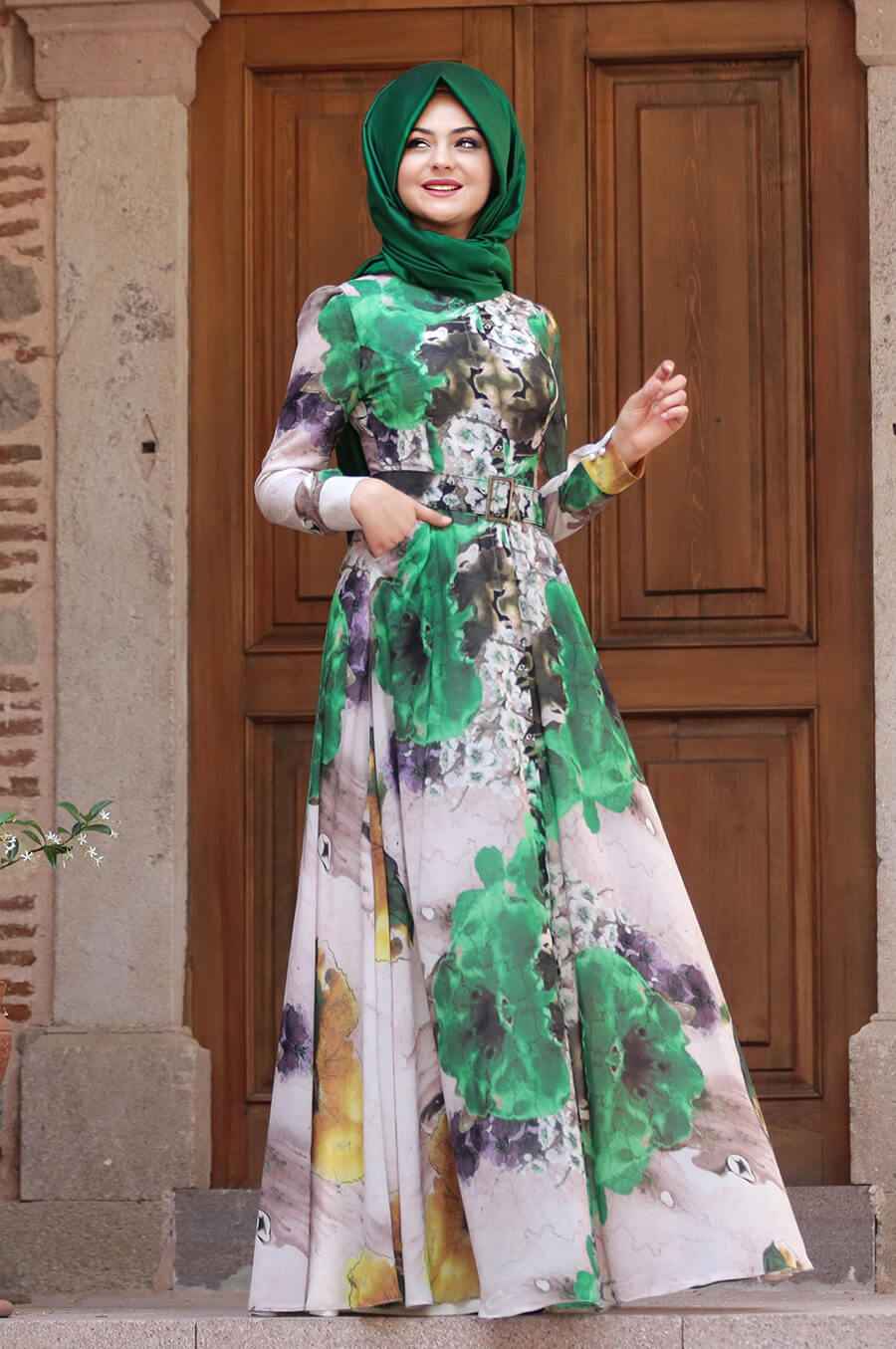 Çiçek Motifli Pınar Şems Tesettür Elbise Modelleri