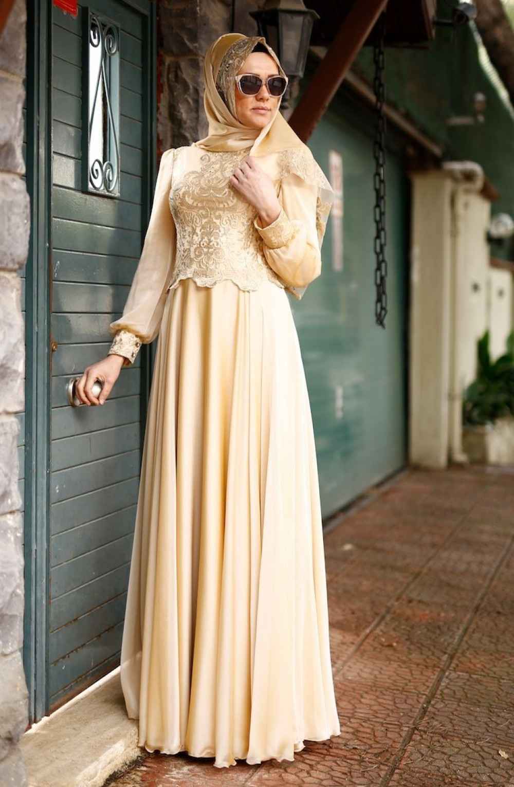 Sefamerve Tesettür Gold Dantelli Abiye Elbise Modelleri