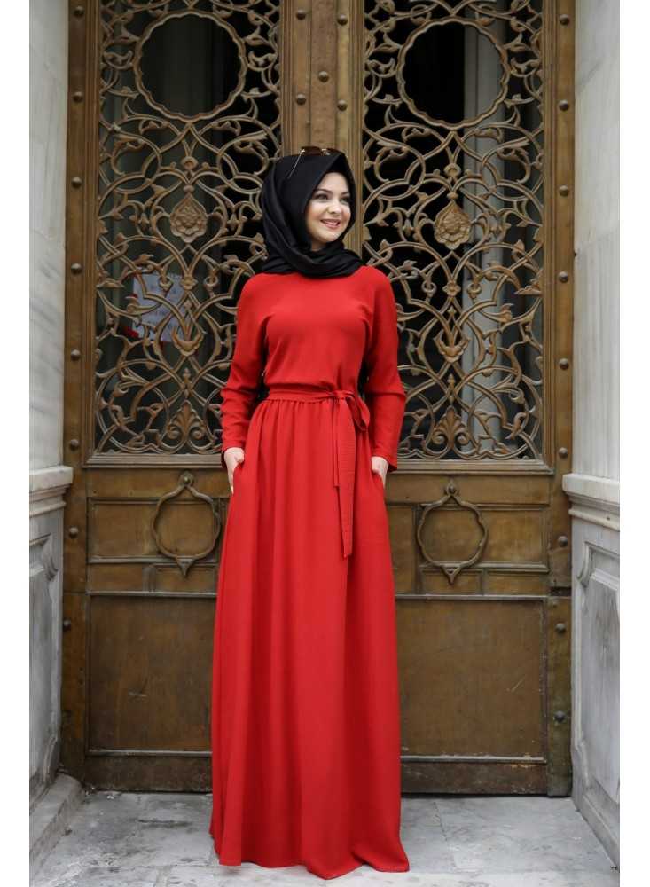 Pınar Şems Tesettür Kırmızı Elbise Modelleri