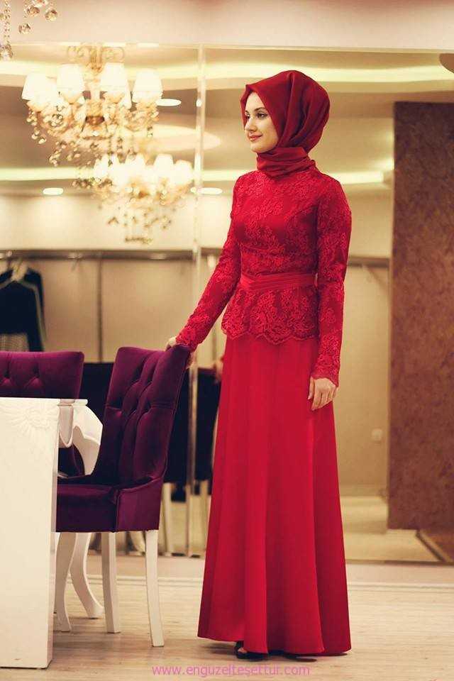 En Güzel Kırmızı Tesettür Abiye Elbise Modelleri