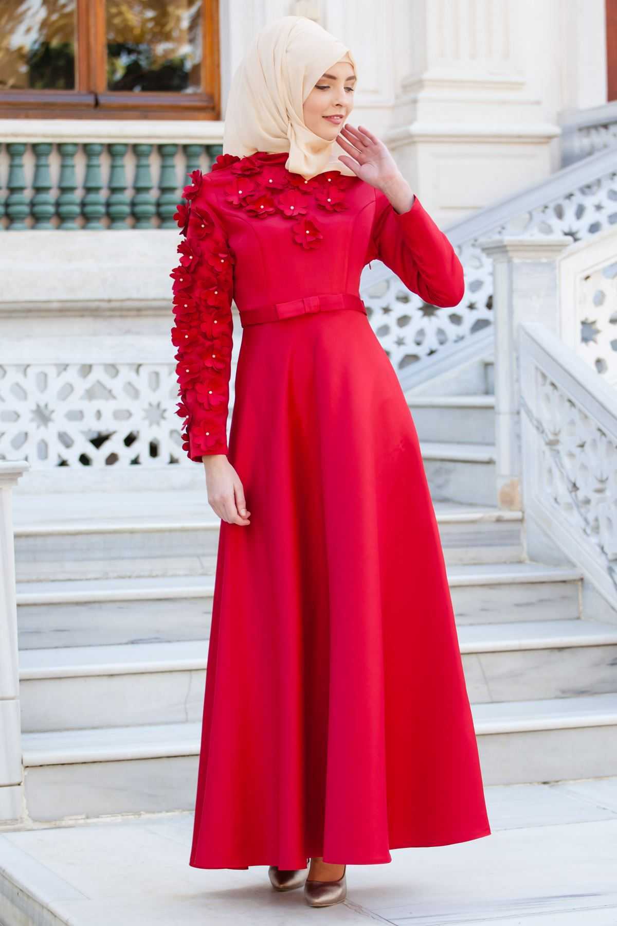 Sedanur Kırmızı Tesettür Abiye Elbise Modelleri