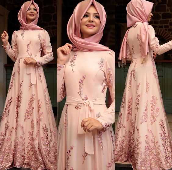 Pınar Şems En Güzel Tesettür Çiçekli Abiye Elbise Modelleri
