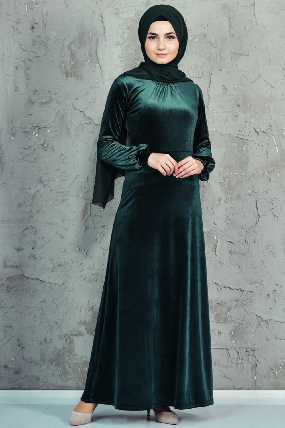 Sefamerve Tesettür Yeşil Kadife Abiye Elbise Modelleri