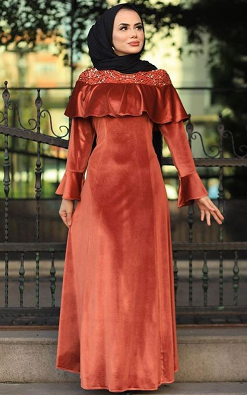 Sahranur Kadife Abiye Elbise Modelleri