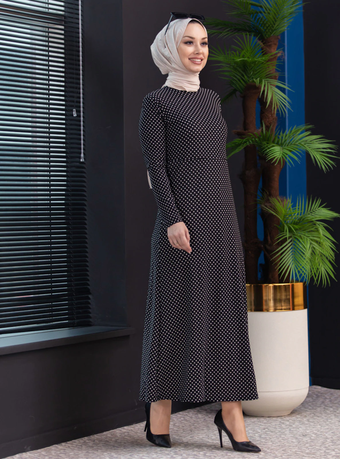Tofisa Puantiyeli En Güzel Tesettür Elbise